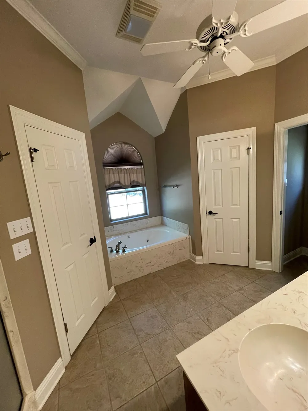 1035 Crouch Road Benton, LA 71006