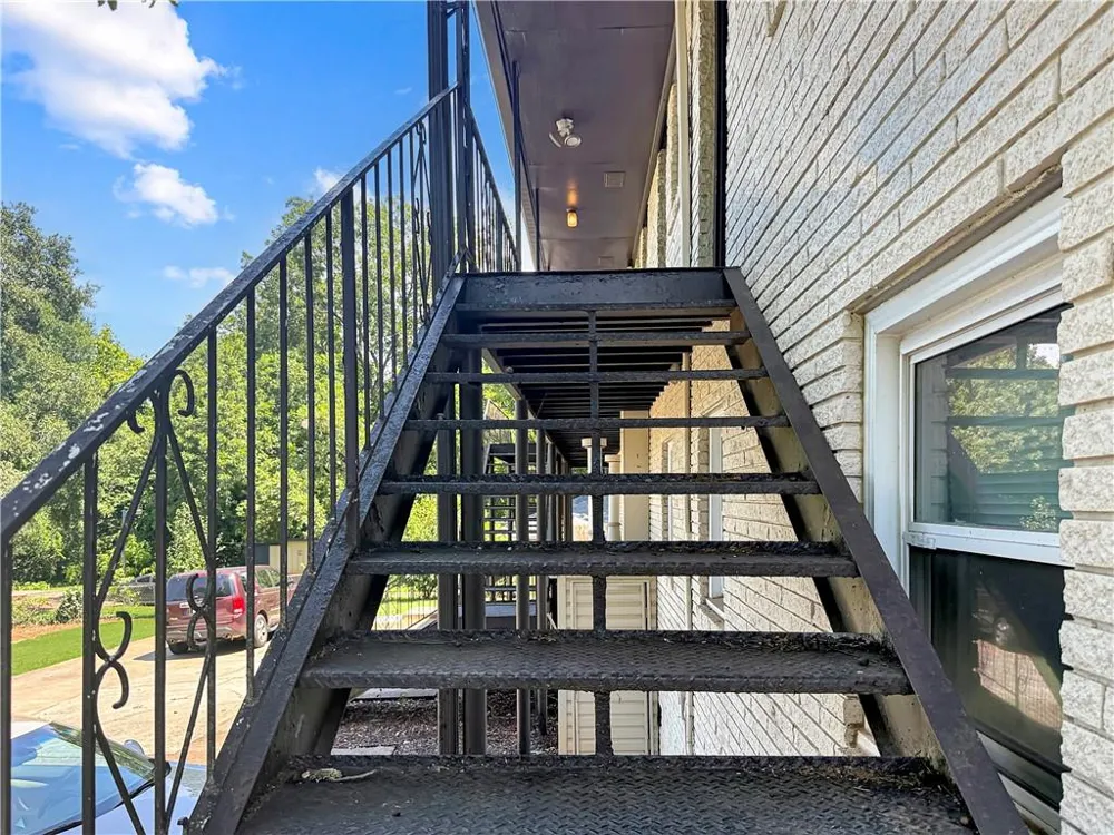 514 Clover Drive #4 Buford, GA 30518