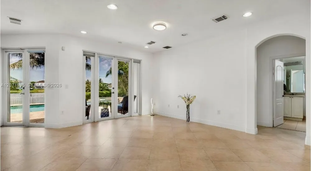 1421 SW 153rd Path Miami, FL 33194