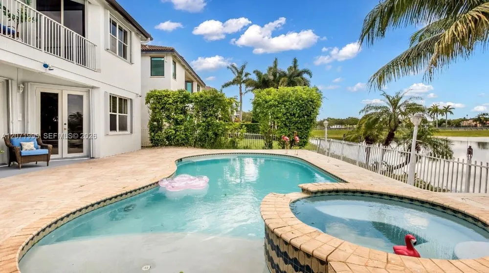 1421 SW 153rd Path Miami, FL 33194