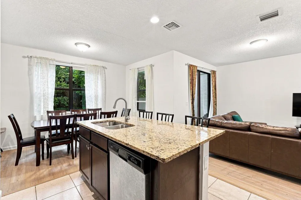 269 NW 36th Avenue Pompano Beach, FL 33069