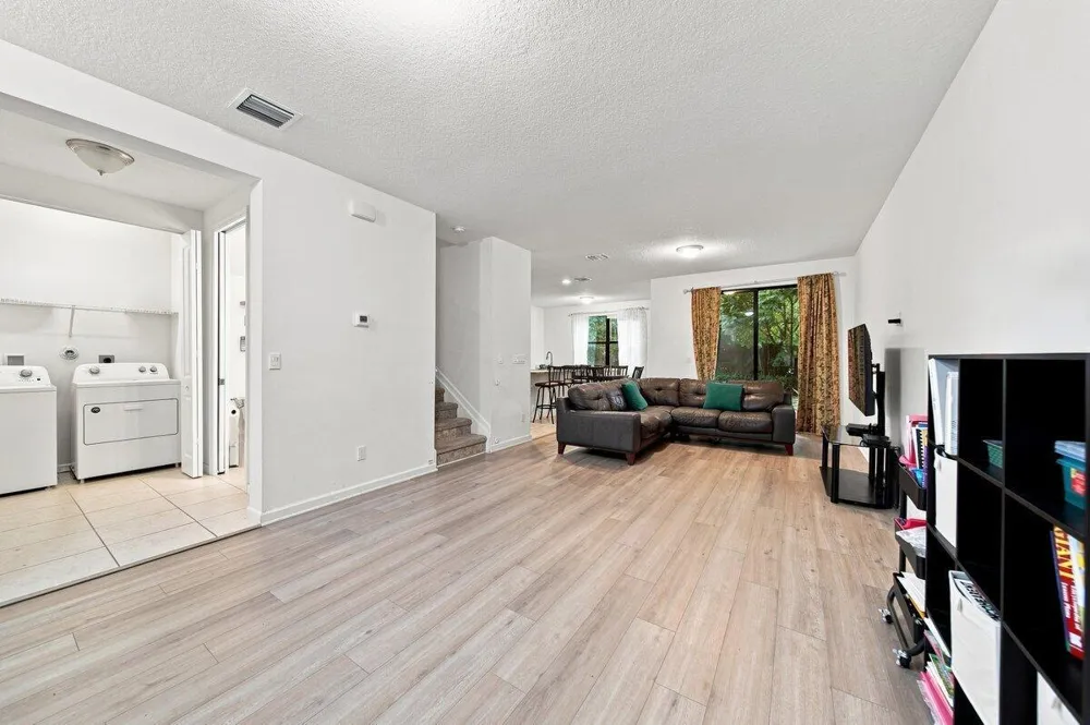 269 NW 36th Avenue Pompano Beach, FL 33069