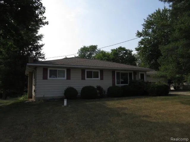 319 Sherman Court Ortonville Village, MI 48462
