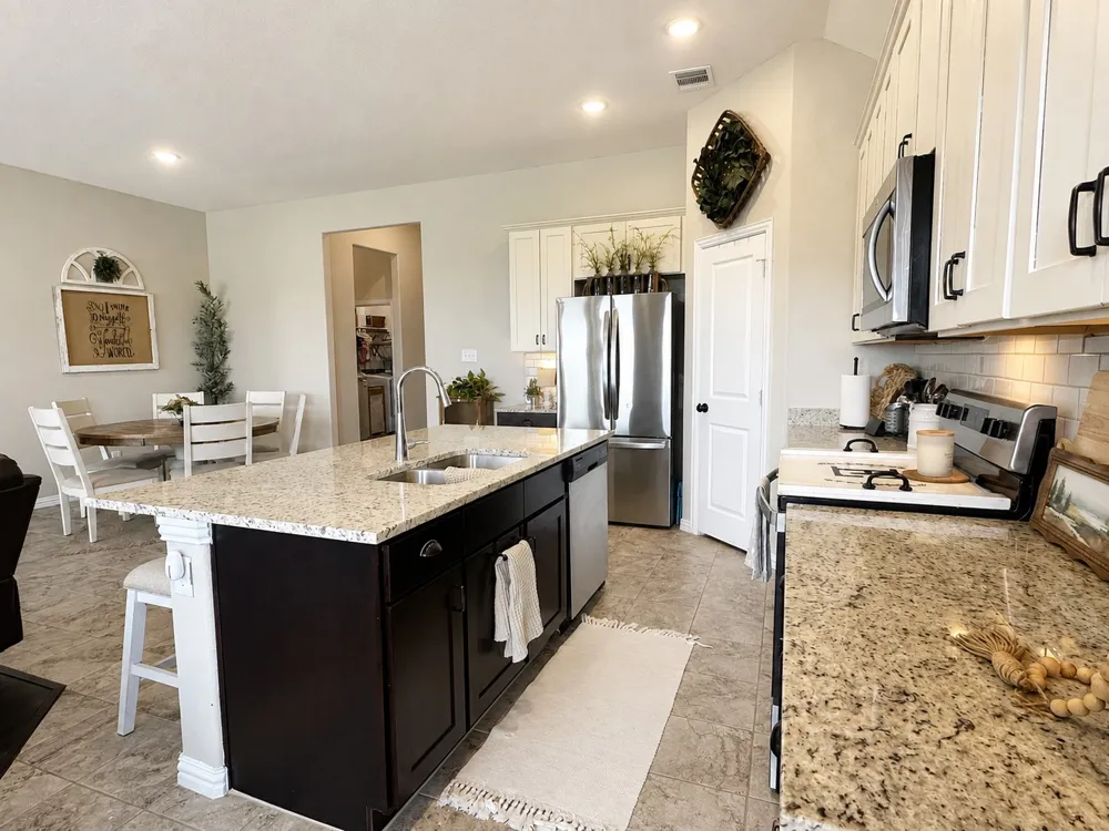 141 Trinity Street Grandview, TX 76050