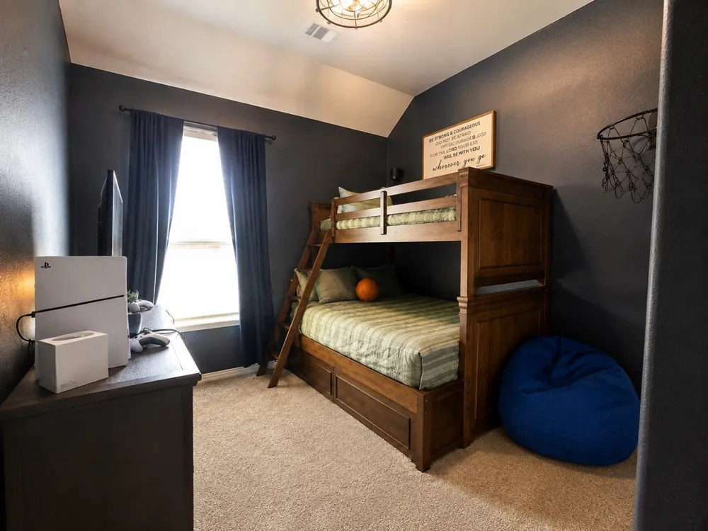 141 Trinity Street Grandview, TX 76050