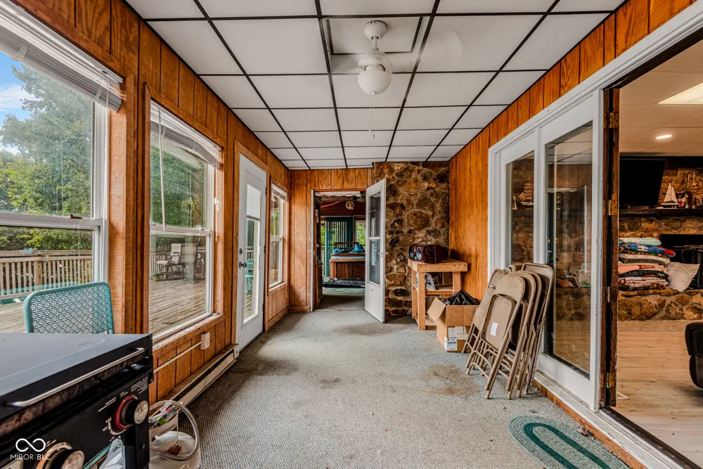 16451 E Lake Shore Drive Hope, IN 47246