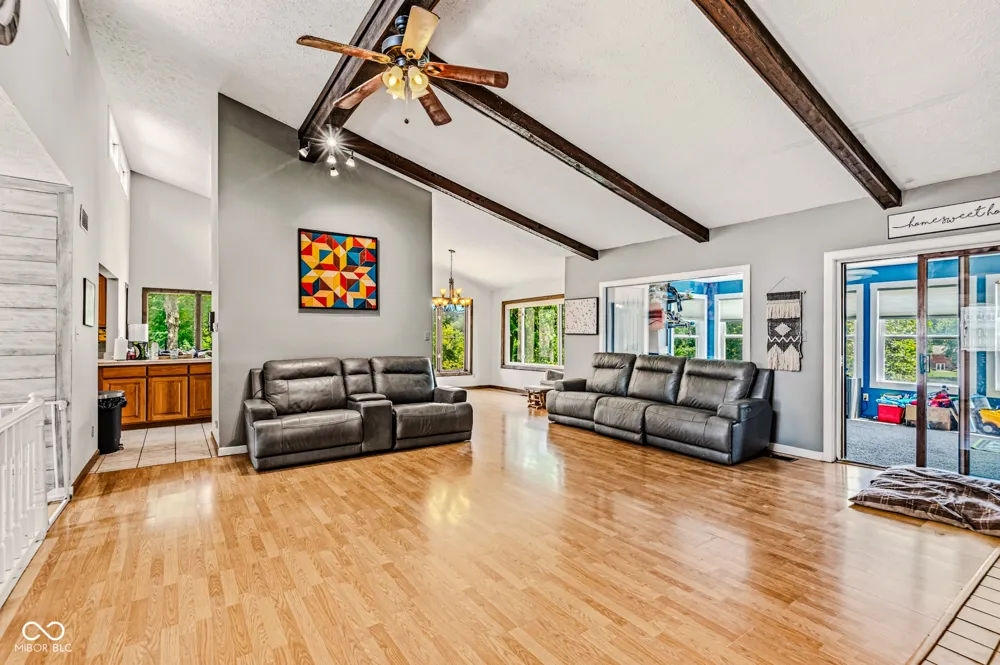 16451 E Lake Shore Drive Hope, IN 47246