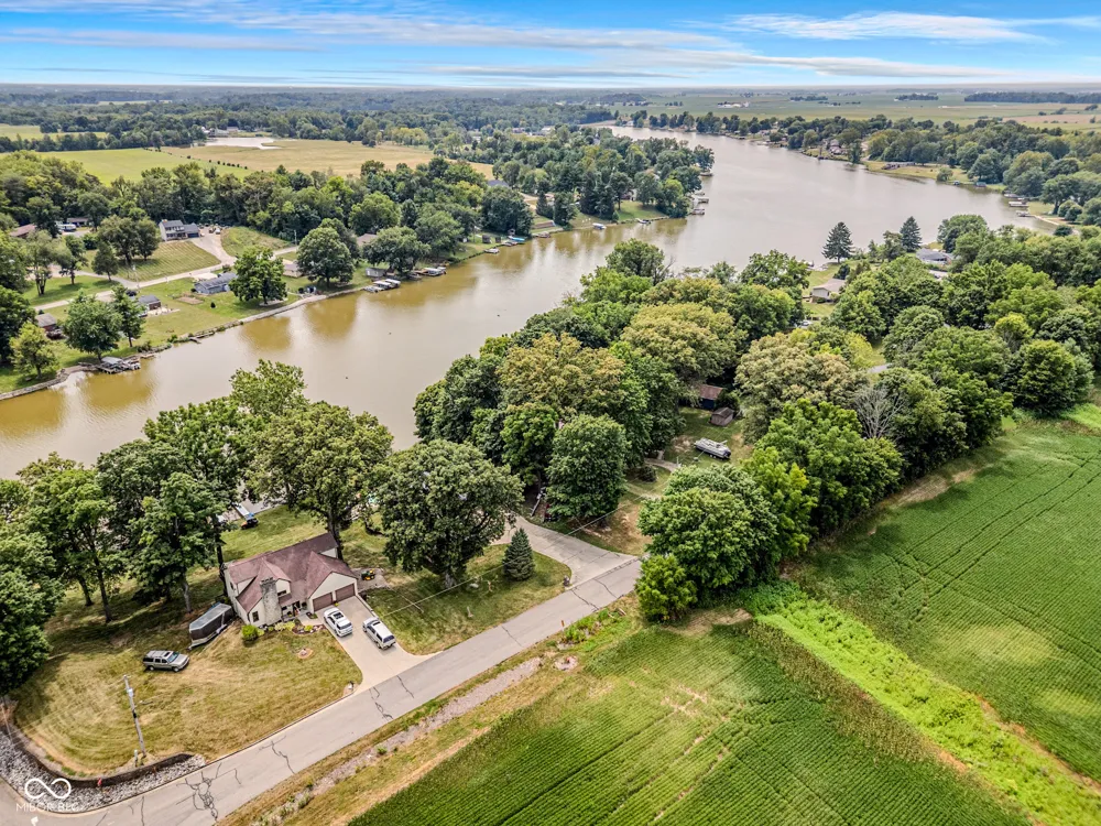 16451 E Lake Shore Drive Hope, IN 47246