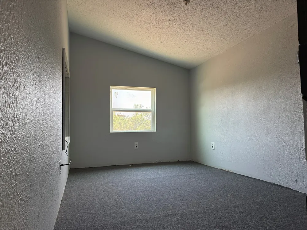 293 County Road 4773 Boyd, TX 76023