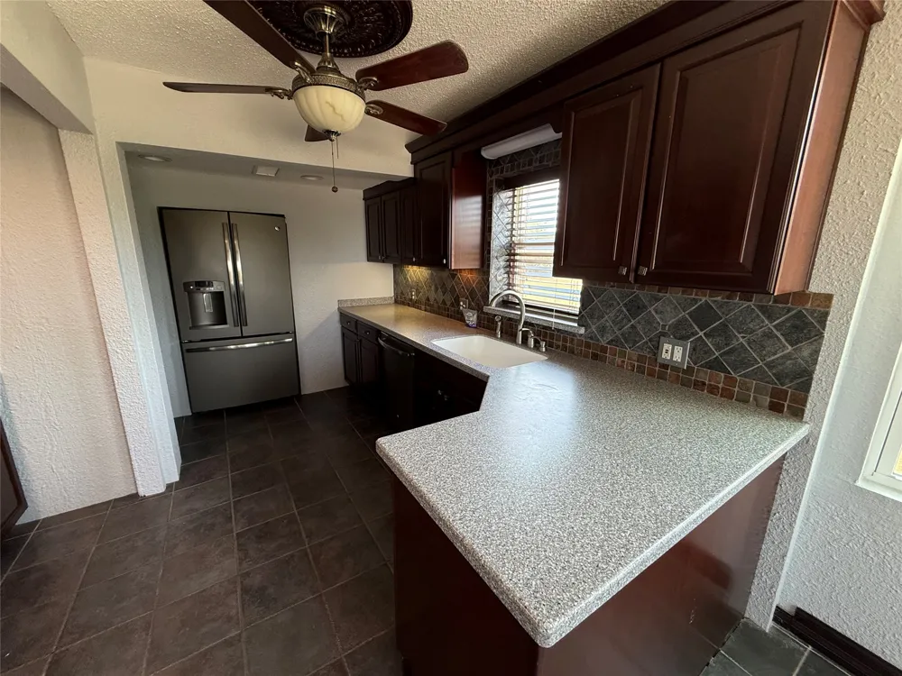 293 County Road 4773 Boyd, TX 76023