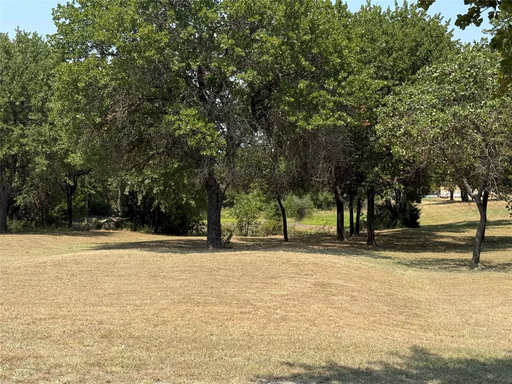 293 County Road 4773 Boyd, TX 76023