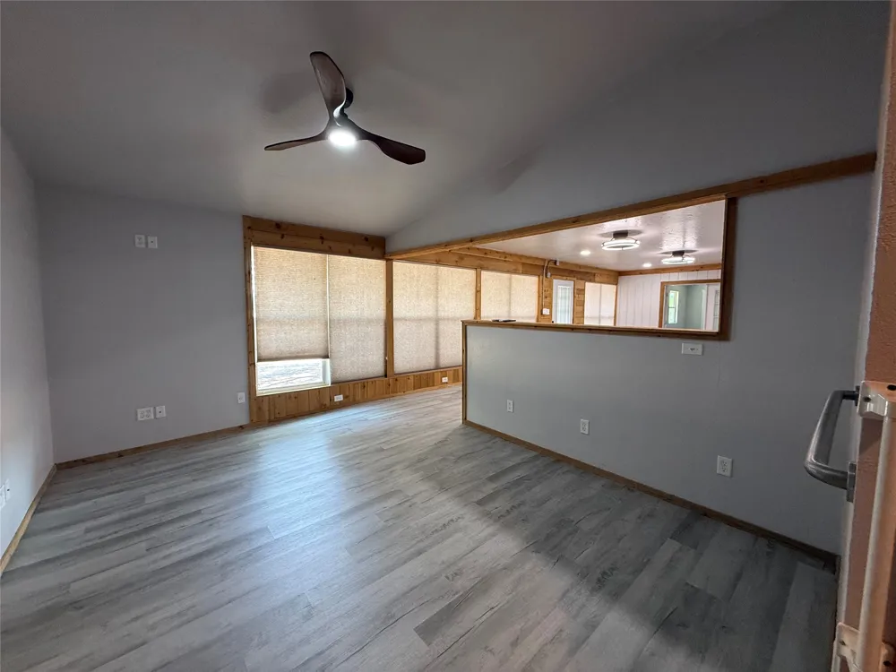 293 County Road 4773 Boyd, TX 76023
