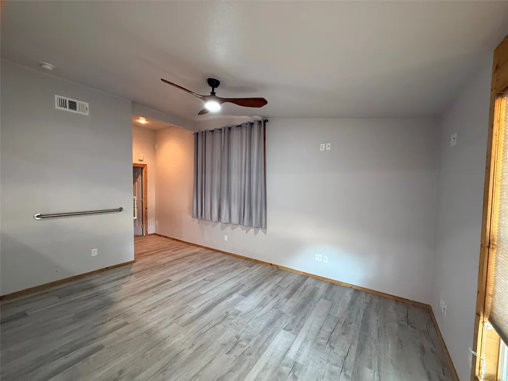 293 County Road 4773 Boyd, TX 76023
