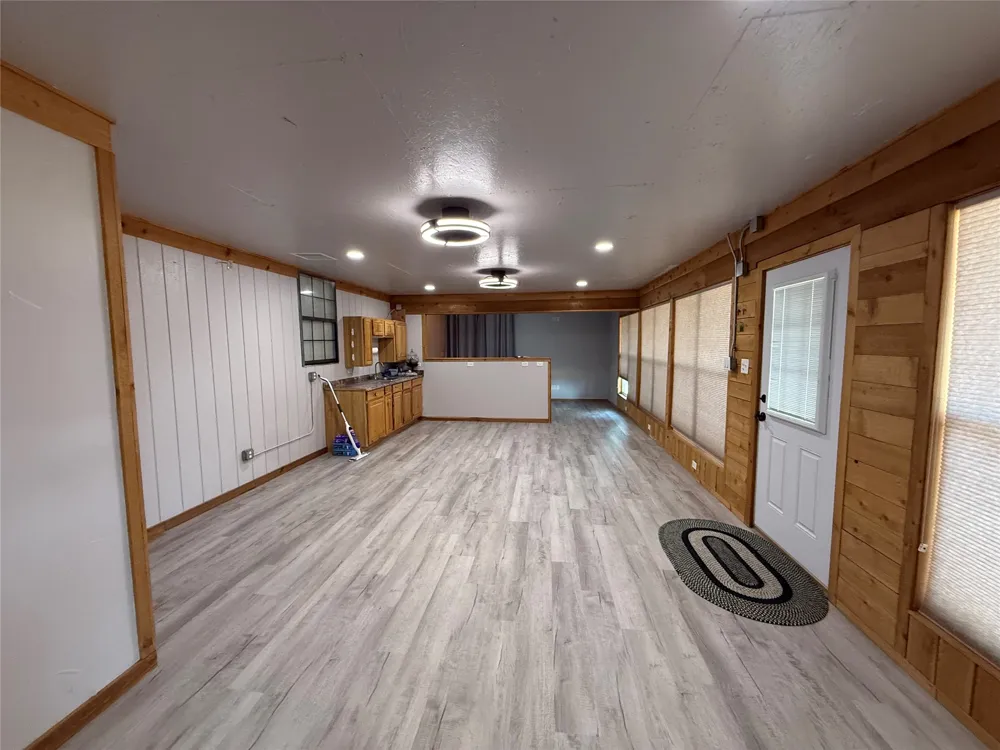 293 County Road 4773 Boyd, TX 76023