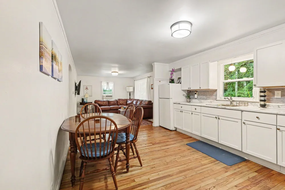 8630 M-140 South Haven, MI 49090