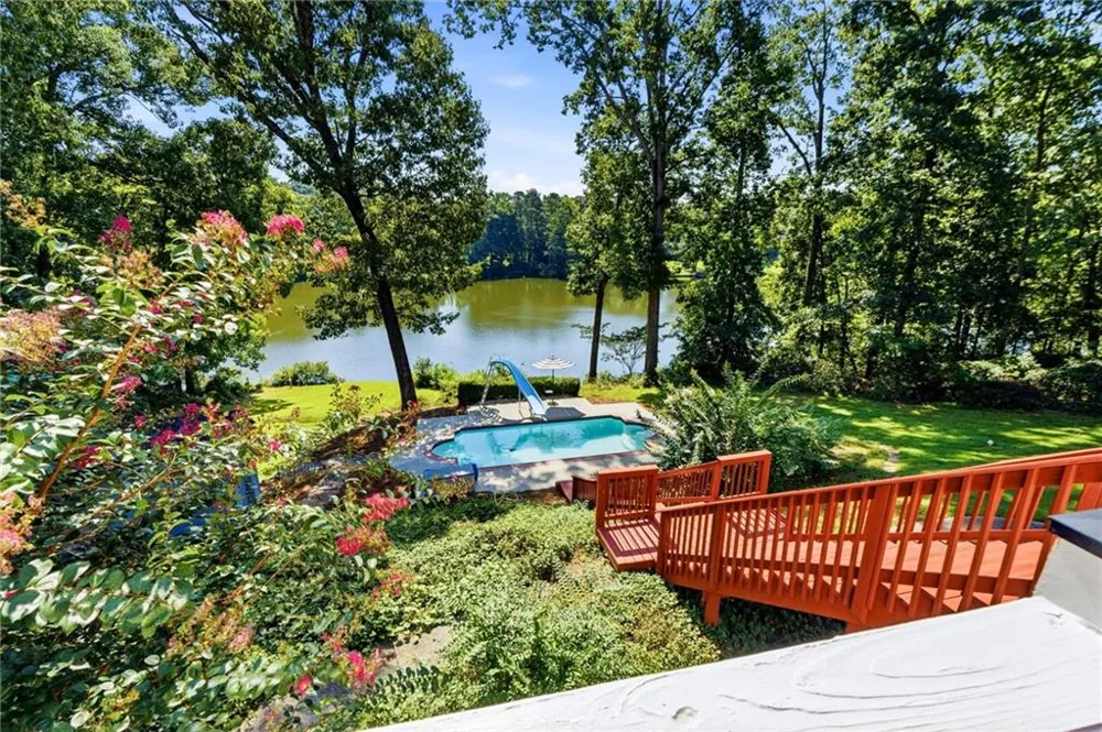 291 Flat Shoals Church Road Stockbridge, GA 30281