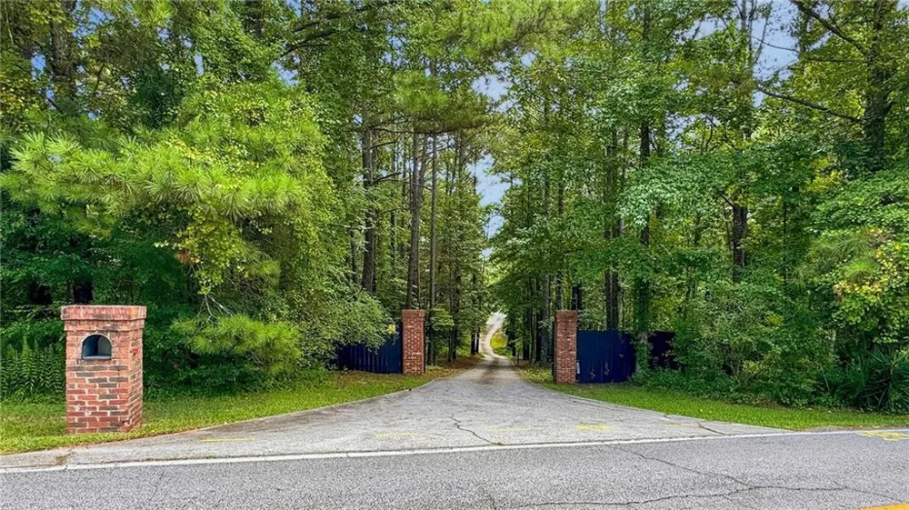 291 Flat Shoals Church Road Stockbridge, GA 30281