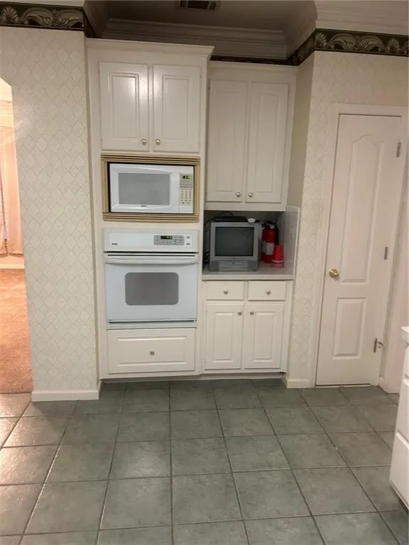4271 Ivy Run Ellenwood, GA 30294
