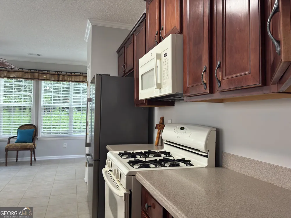 36 Ginger Gold DR Newnan, GA 30265