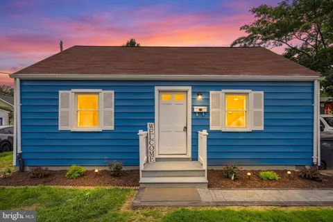 3007 ELMWOOD DRIVE