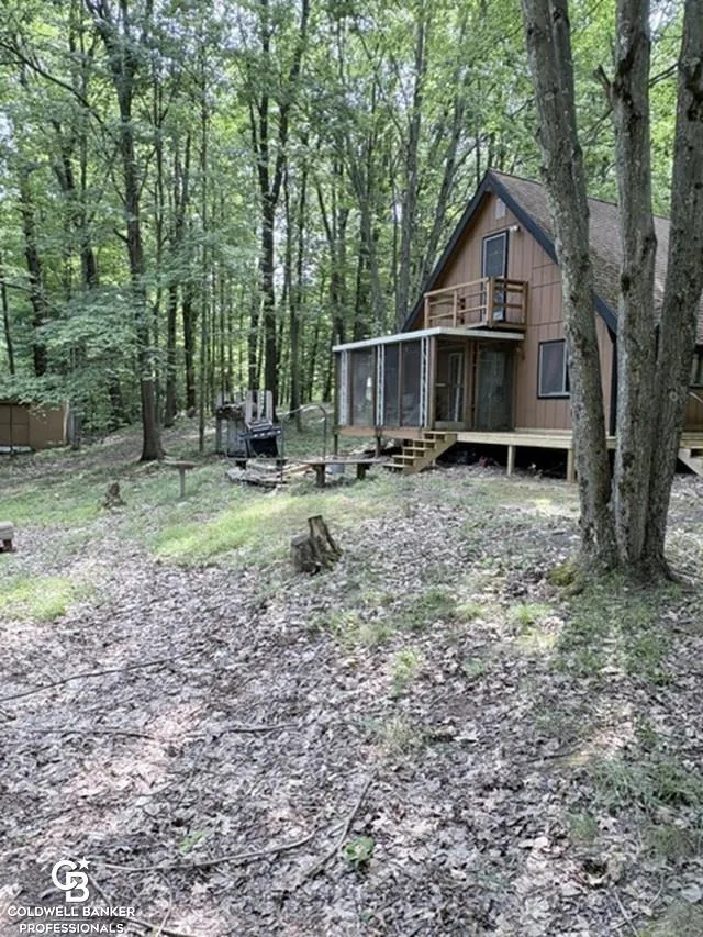 186 Hills Cir Circle Rose Lake Township, MI 49655