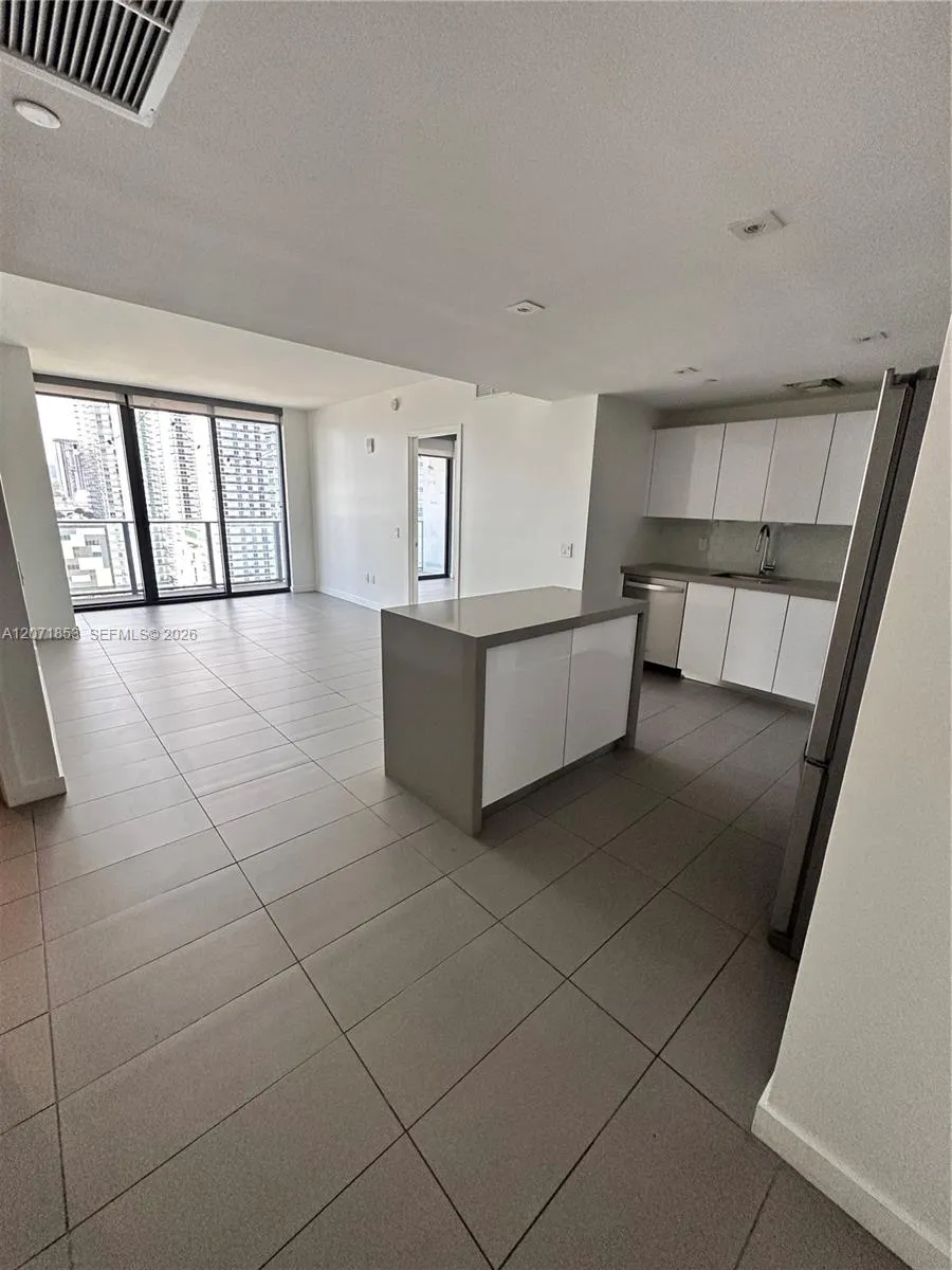 1600 NE 1st Ave #1508 Miami, FL 33132