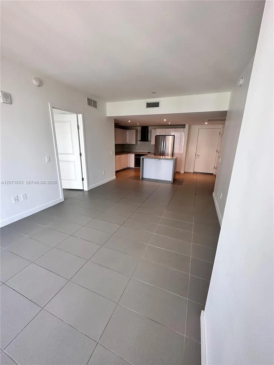 1600 NE 1st Ave #1508 Miami, FL 33132