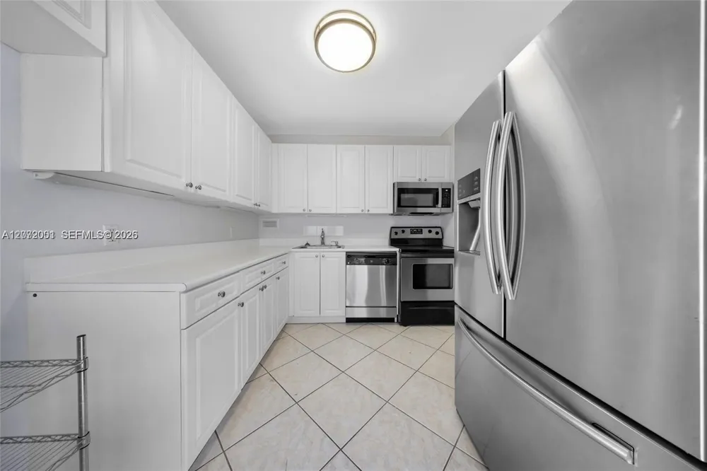 1455 Treasure Dr #7J North Bay Village, FL 33141