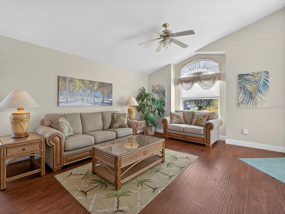267 ROCHESTER LOOP Davenport, FL 33897