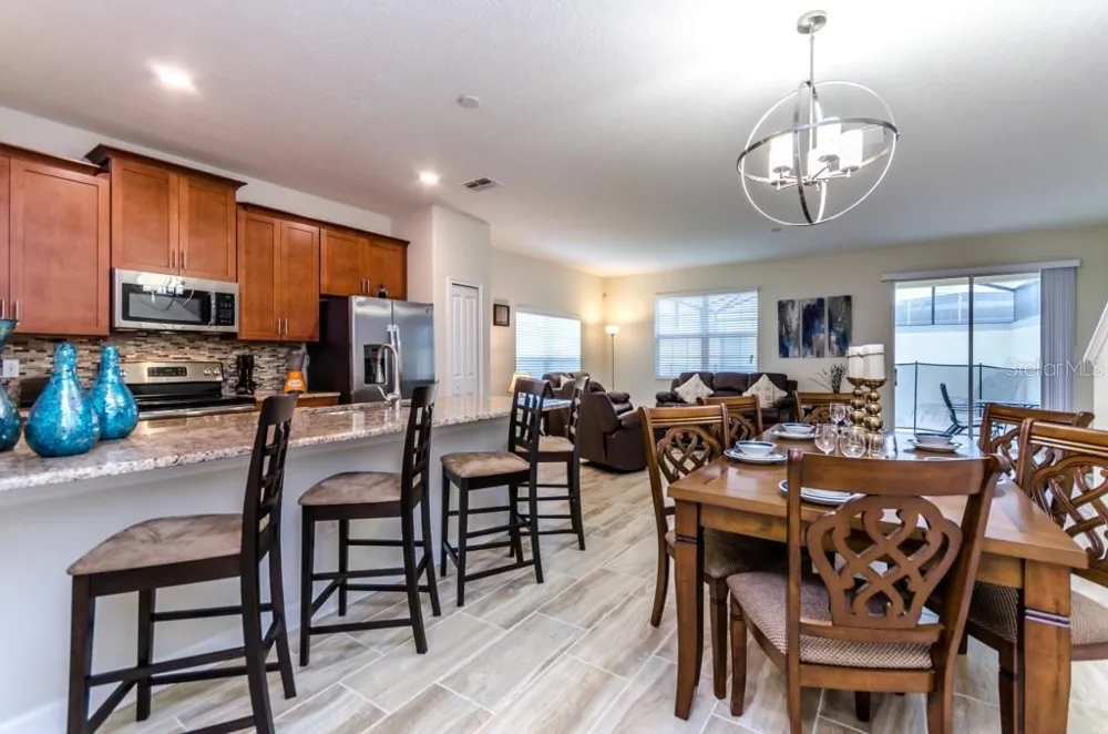 9047 DOGLEG DRIVE Davenport, FL 33896