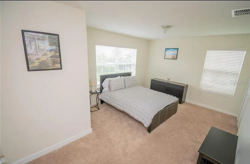 9047 DOGLEG DRIVE Davenport, FL 33896