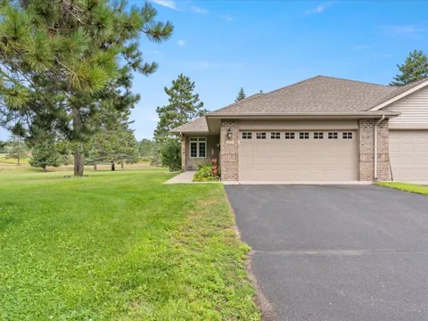 4612 Hemlock Lane