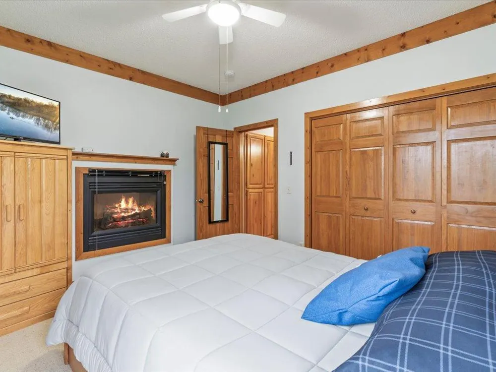 4612 Hemlock Lane Pequot Lakes, MN 56472