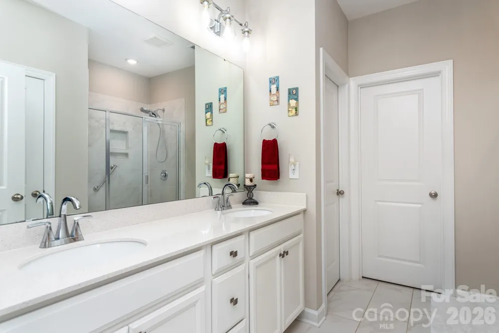 5134 Turtle Creek Drive Denver, NC 28037