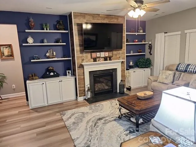 5134 Turtle Creek Drive Denver, NC 28037