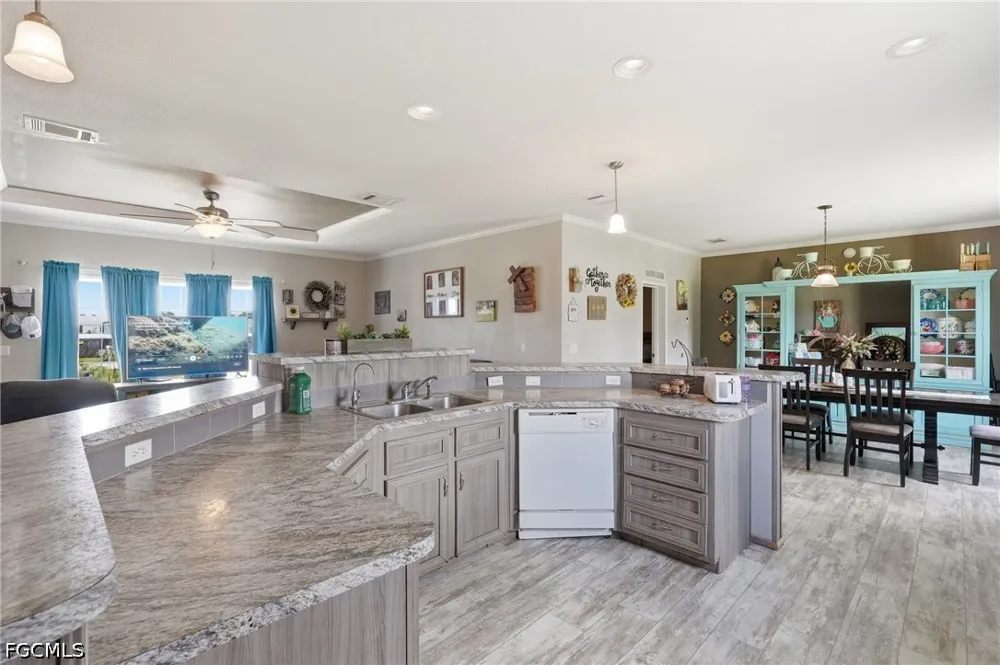 Dustin Drive Labelle, FL 33935