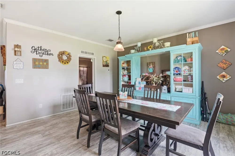 Dustin Drive Labelle, FL 33935