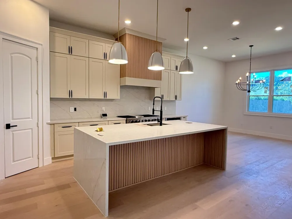 1806 De Milo Drive Houston, TX 77018