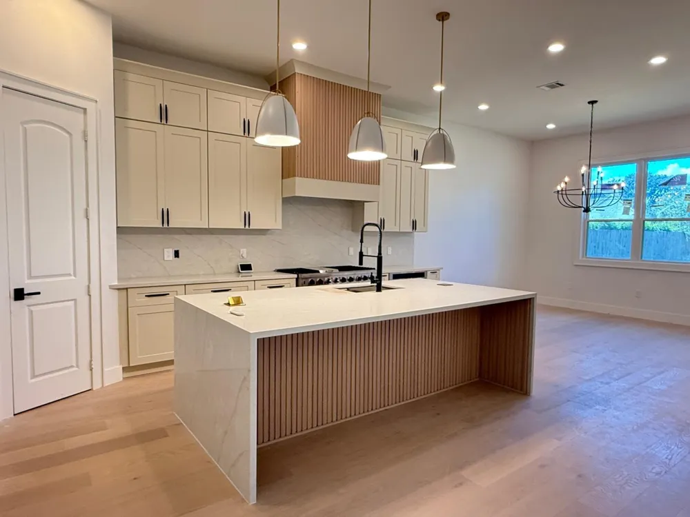 1806 De Milo Drive Houston, TX 77018