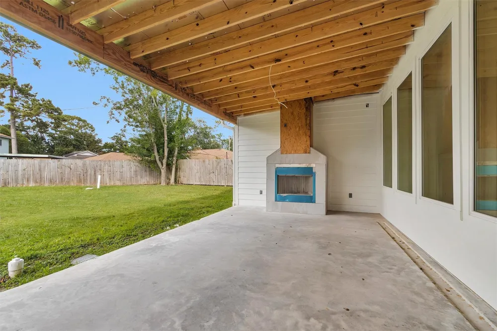 1806 De Milo Drive Houston, TX 77018