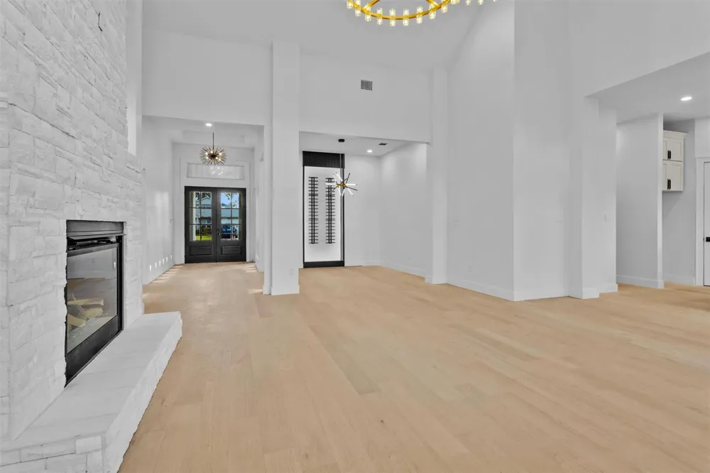 1806 De Milo Drive Houston, TX 77018