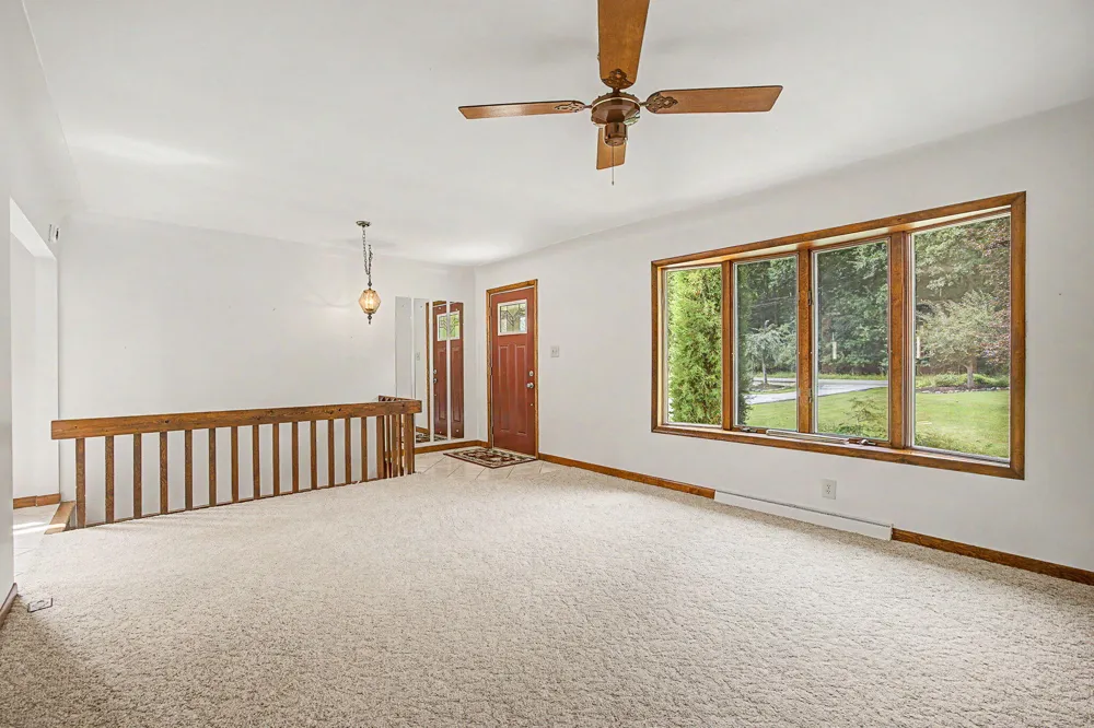 2511 Reynolds Road Jackson, MI 49201