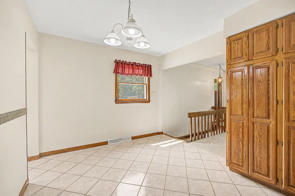 2511 Reynolds Road Jackson, MI 49201