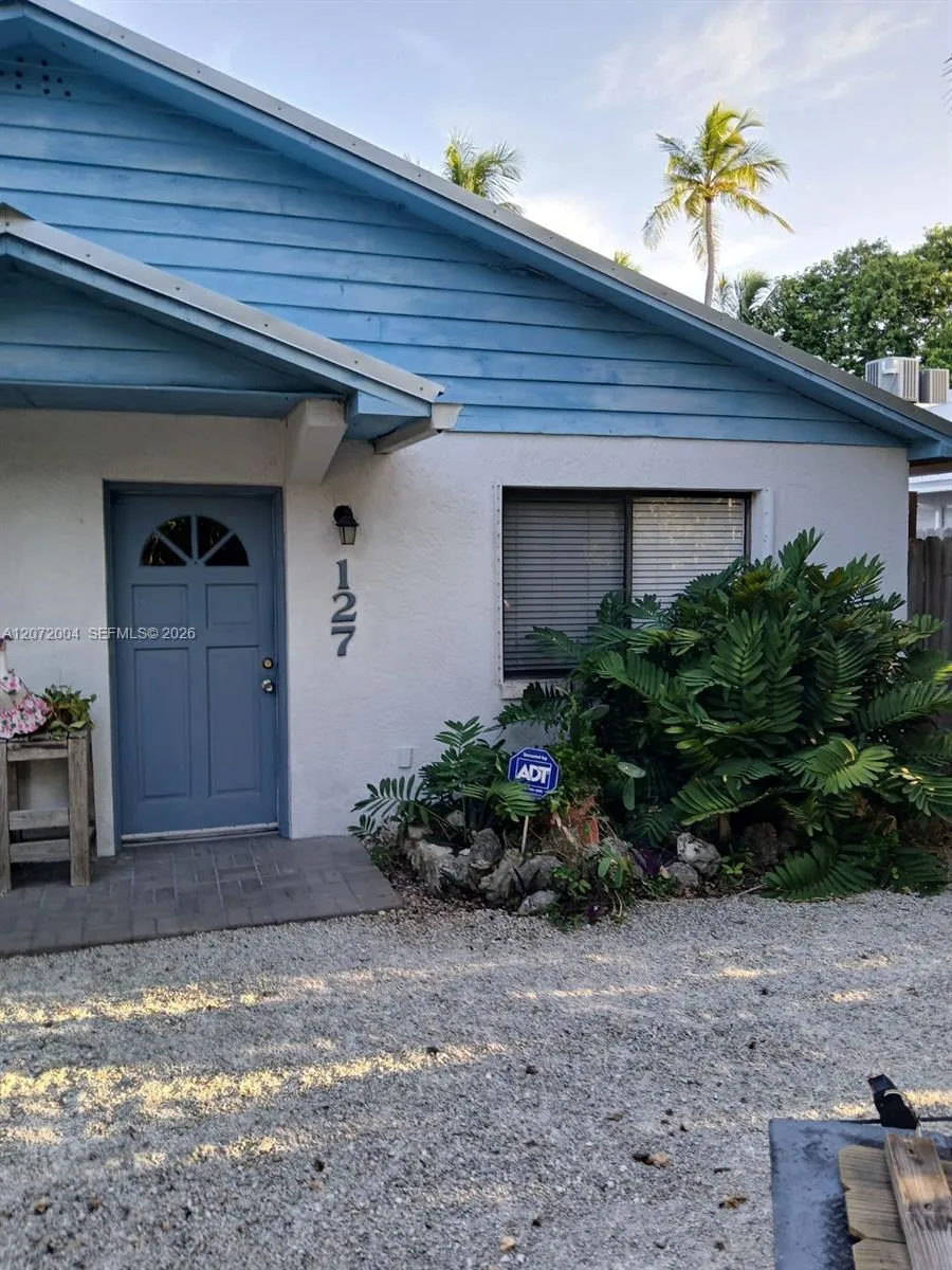 127 Adobe Casa Court Dr #127 Key Largo, FL 33070