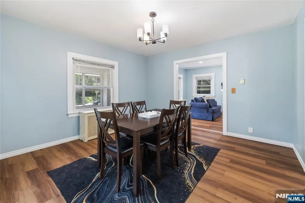 48 Laurel Avenue East Orange, NJ 07017