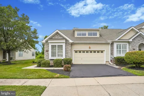 140 LATTICE LANE