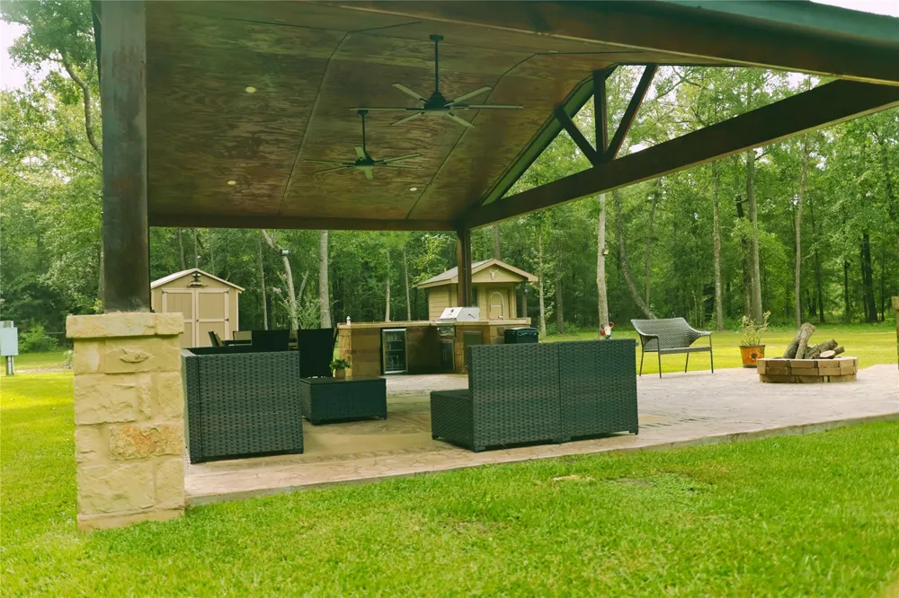 21119 Rock Pigeon Cleveland, TX 77328