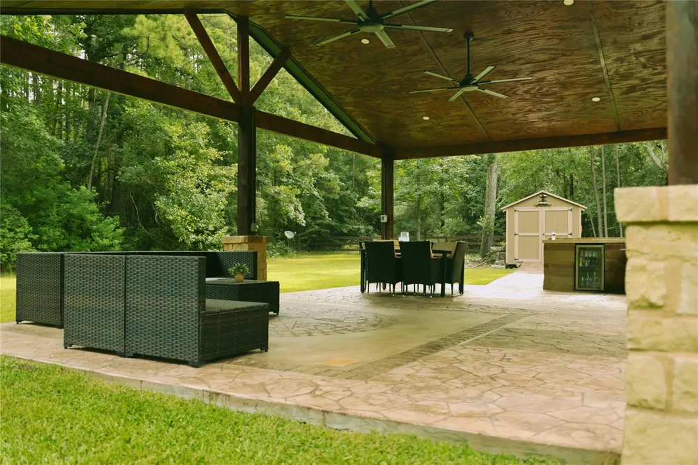 21119 Rock Pigeon Cleveland, TX 77328