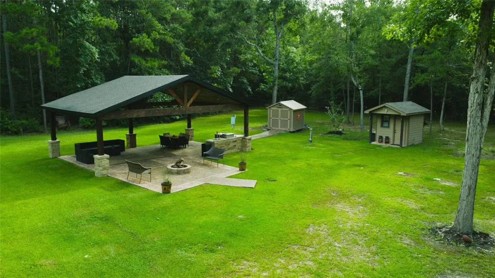21119 Rock Pigeon Cleveland, TX 77328