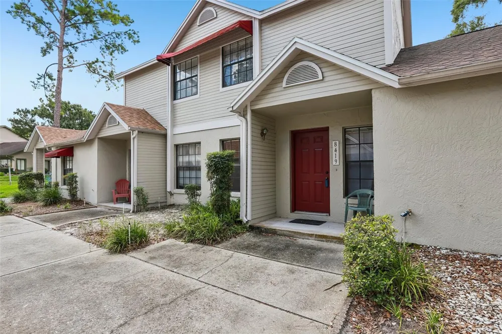 8419 LAURELON PLACE Temple Terrace, FL 33637